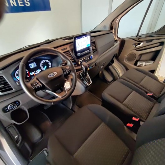 Vehicle image FORD TRANSIT CUSTOM