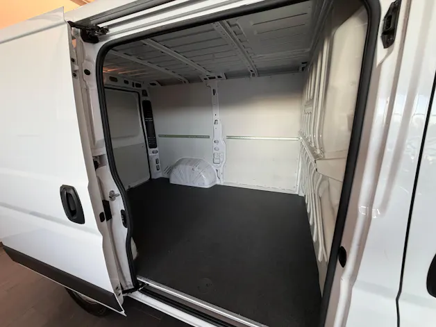 Opel Movano Kaw. 3.5 t L1 H1 2.2 TD 140