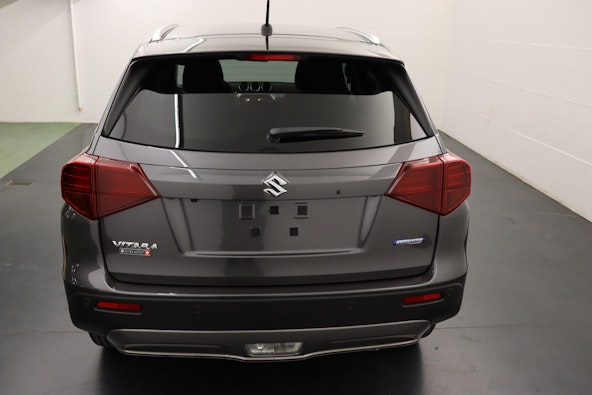 Vehicle image 8