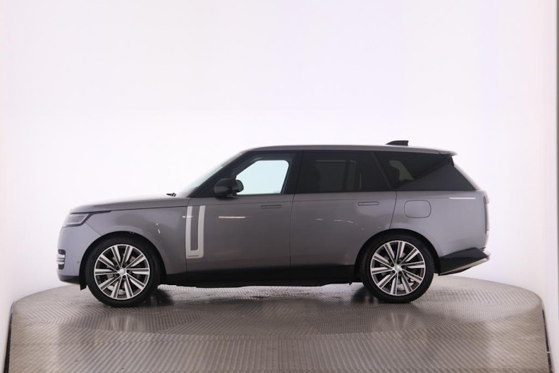Vehicle image LAND ROVER RANGE ROVER