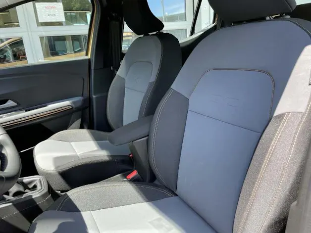 Dacia Sandero Stepway extreme TCe 90 auto