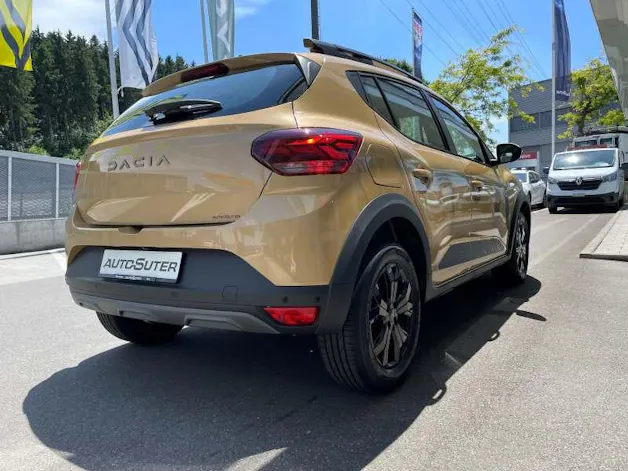 Dacia Sandero Stepway extreme TCe 90 auto