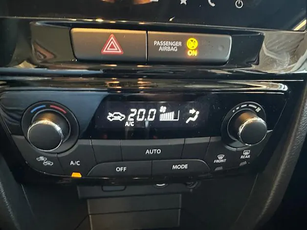 Suzuki Vitara 1.4 T Compact Top Hybrid 4x4