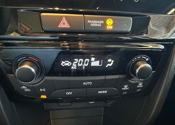 Vehicle image 7 Vehicle image 7