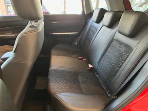 Suzuki Vitara 1.4 T Compact Top Hybrid 4x4