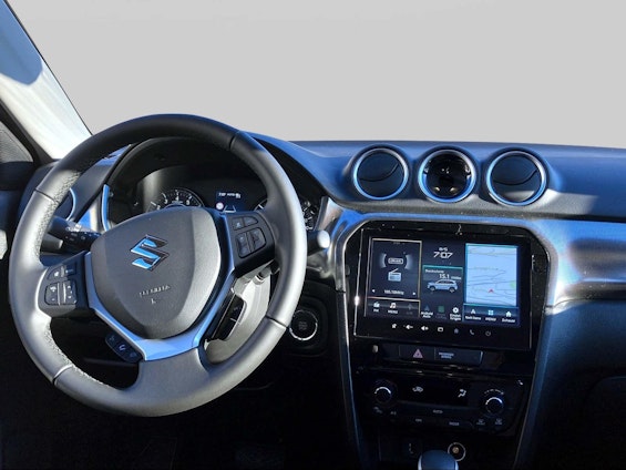 Vehicle image 13 Vehicle image 13