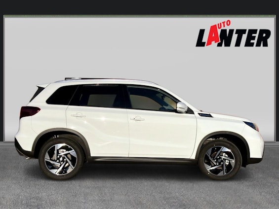 Vehicle image 4 Vehicle image 4