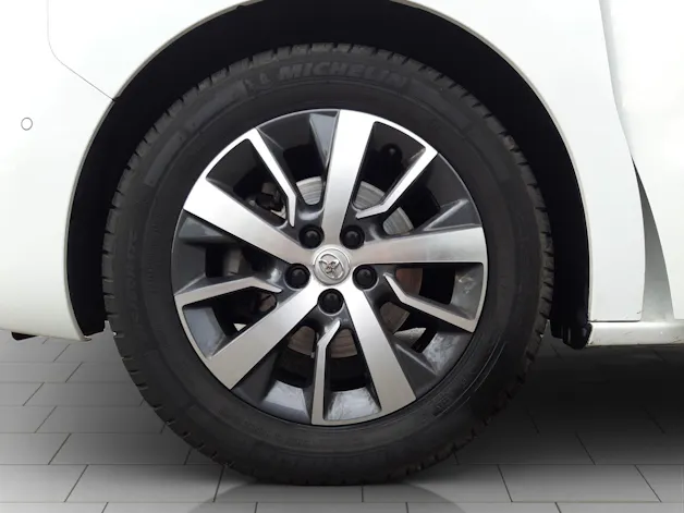 Toyota PROACE Verso L2 2.0 D Trend