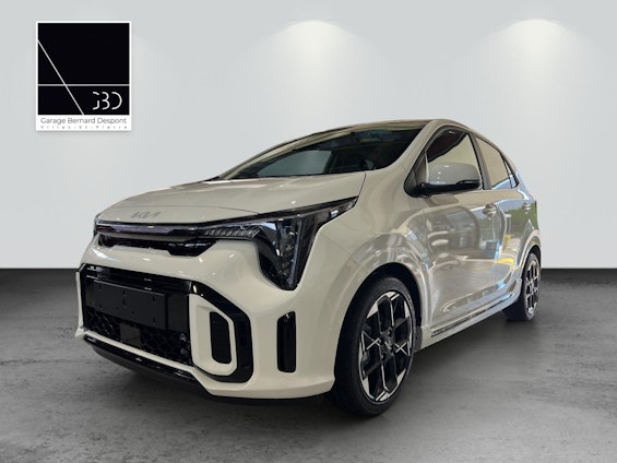 First vehicle image First vehicle image