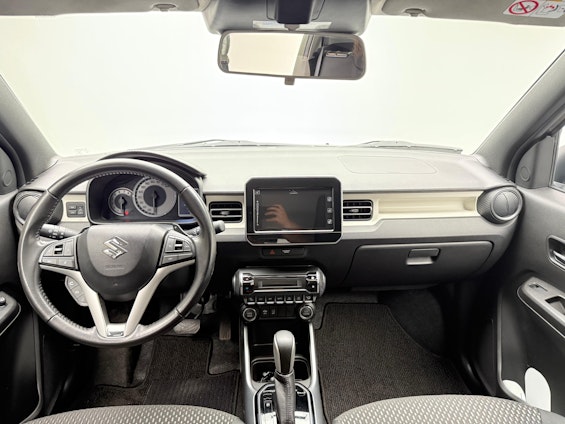 Vehicle image 8