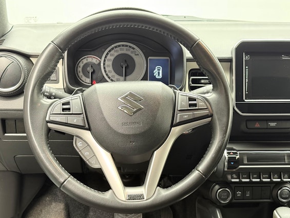 Vehicle image 7