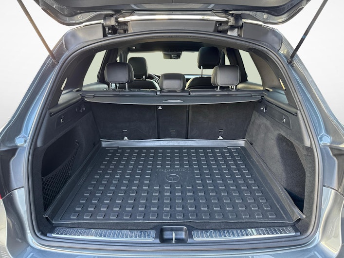 Fahrzeugbild MERCEDES-BENZ GLC 300