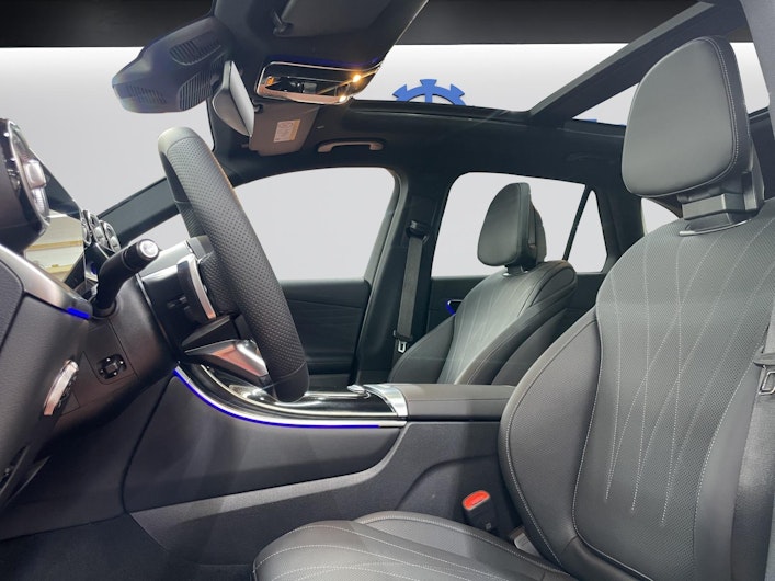 Vehicle image MERCEDES-BENZ GLC 400