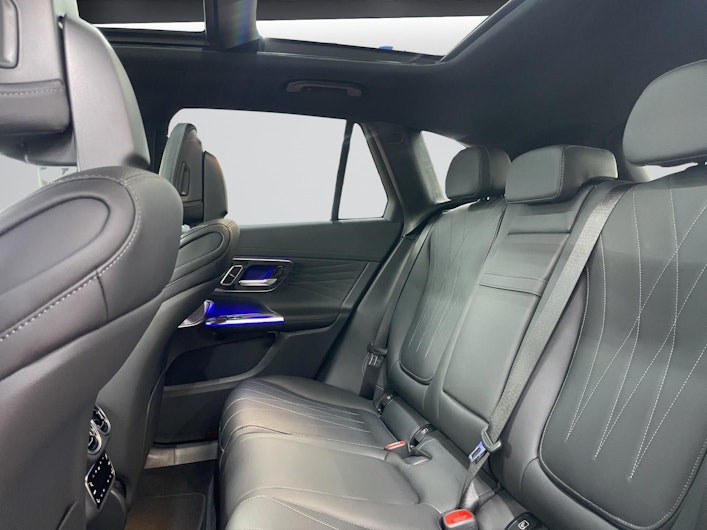 Vehicle image MERCEDES-BENZ GLC 400