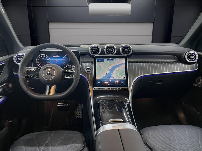 Vehicle image MERCEDES-BENZ GLC 400