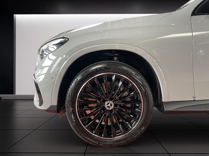 Vehicle image MERCEDES-BENZ GLC 400