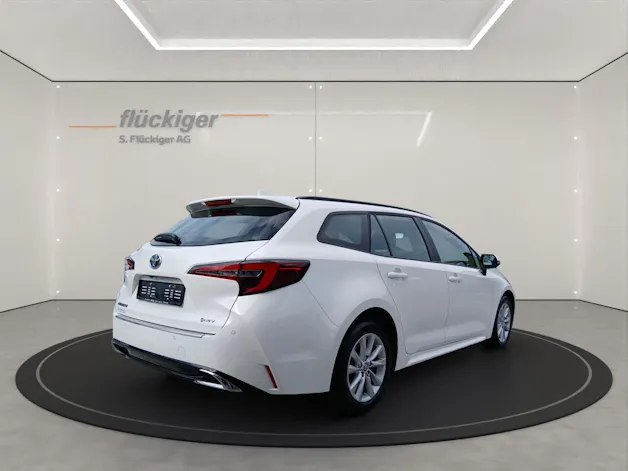 Toyota Corolla Touring Sports 1.8 HSD Comfort