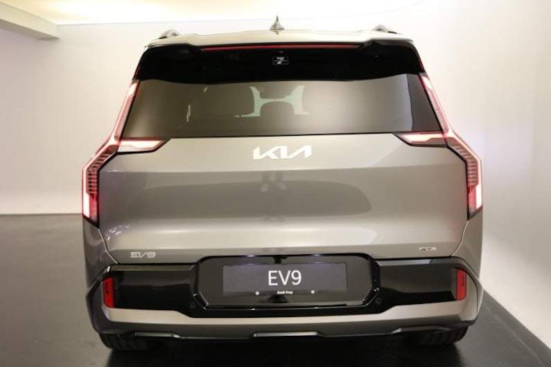 Vehicle image KIA EV9
