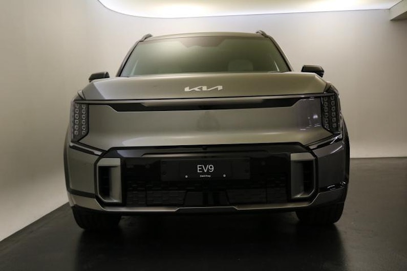 Vehicle image KIA EV9