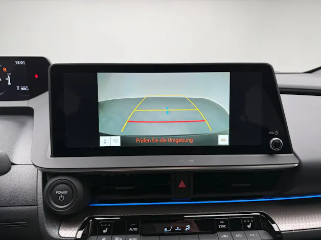 Toyota Prius 2.0 Plug-In-Hybrid Style