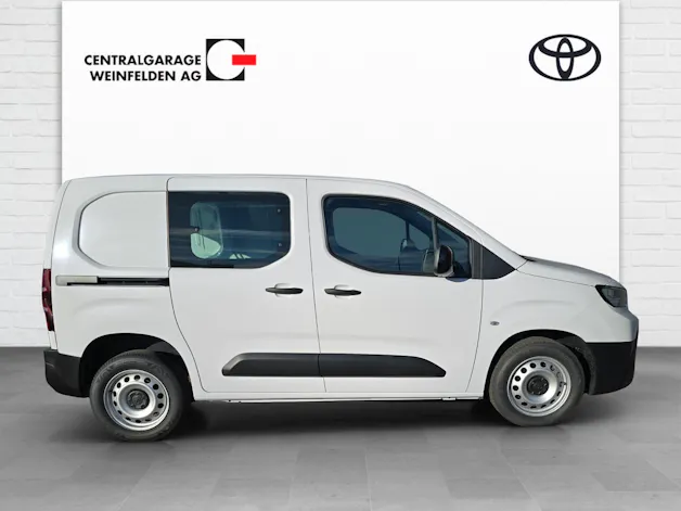 Toyota PROACE CITY Van L1 1.2 Active