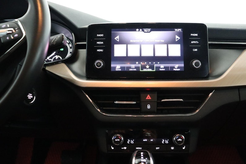 Vehicle image SKODA KAMIQ