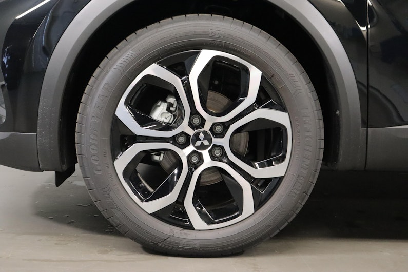 Vehicle image MITSUBISHI ASX