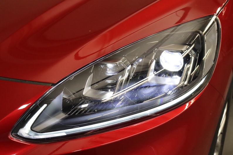 Vehicle image FORD KUGA