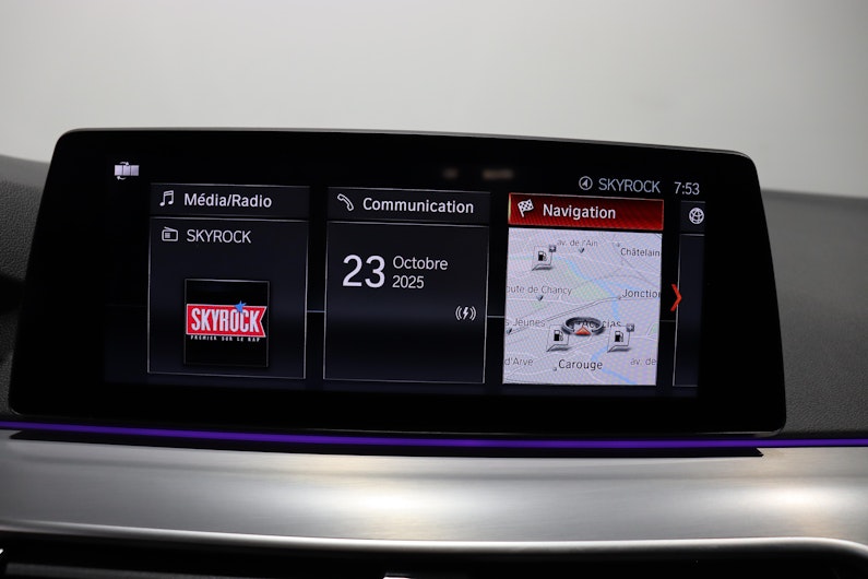 Vehicle image BMW 5 SERIES