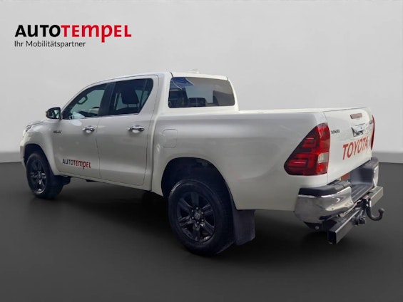 Vehicle image 2 Vehicle image 2