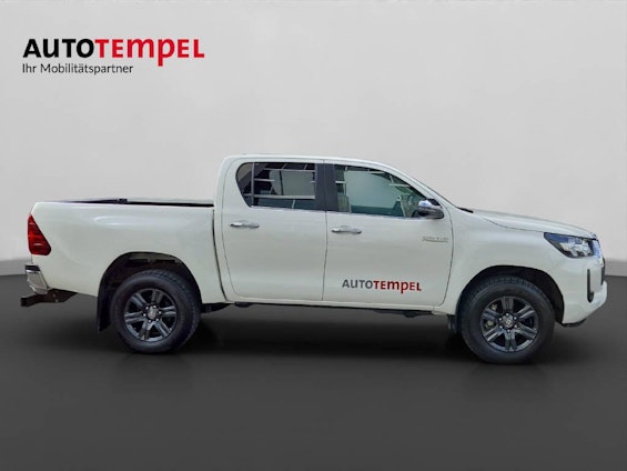 Vehicle image 12 Vehicle image 12