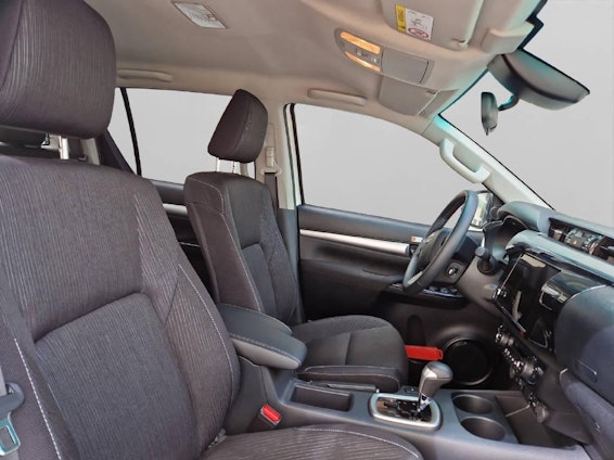 Vehicle image 15 Vehicle image 15