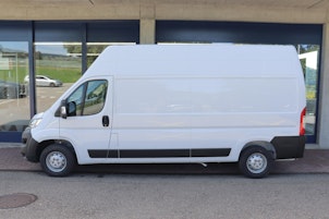 Vehicle image CITROEN Jumper Kaw. 35 L3H3 2.2 BlueHDi 140 S/S