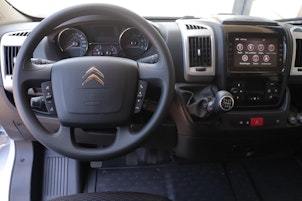 Vehicle image CITROEN Jumper Kaw. 35 L3H3 2.2 BlueHDi 140 S/S