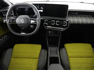Renault 5 E-Tech Comfort Range iconic
