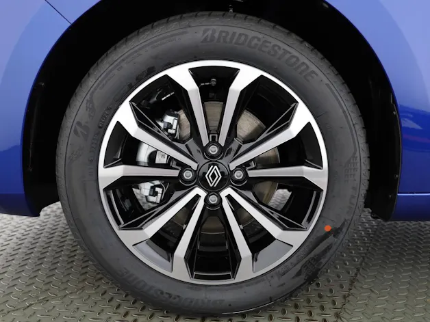 Renault Clio 1.6 E-Tech techno