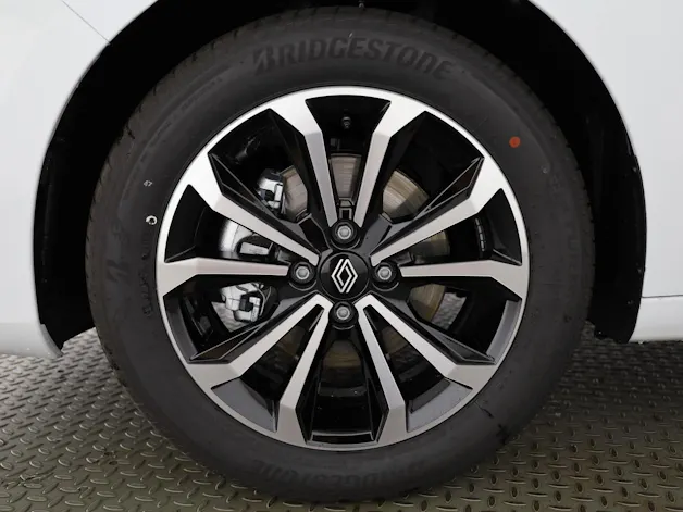 Renault Clio 1.6 E-Tech techno