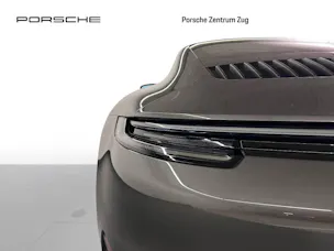 Porsche 911 Carrera 4 GTS