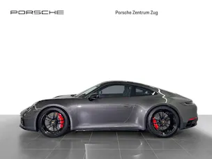 Porsche 911 Carrera 4 GTS