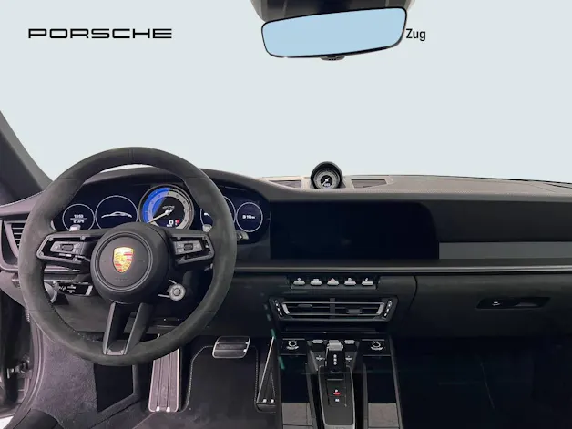 Porsche 911 Carrera 4 GTS