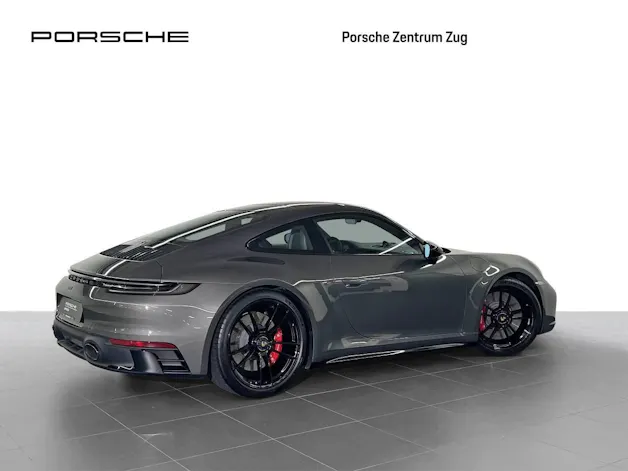 Porsche 911 Carrera 4 GTS
