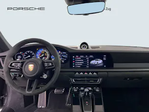 Porsche 911 Carrera 4 GTS