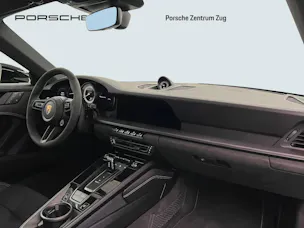 Porsche 911 Carrera 4 GTS