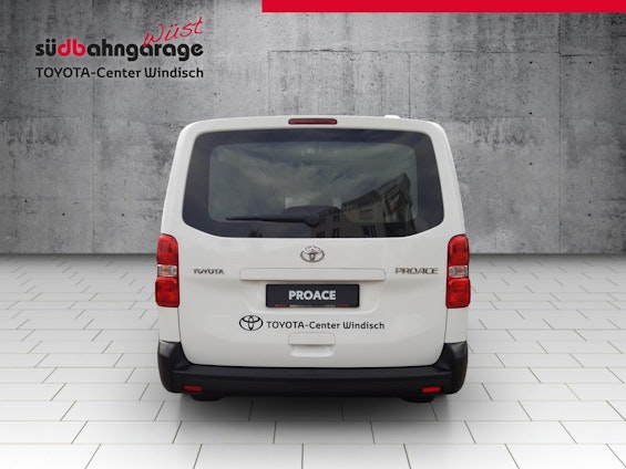 Vehicle image 13 Vehicle image 13