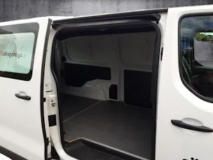 Toyota PROACE Van L2 2.0 D Luna