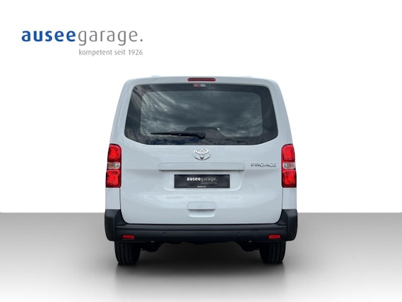 Vehicle image 3 Vehicle image 3