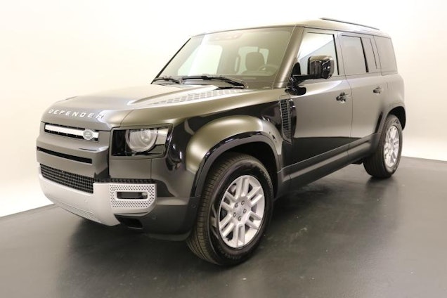 First vehicle image