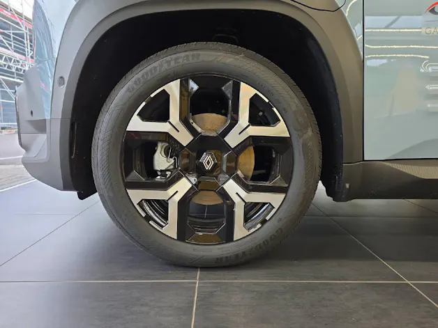 Renault 4 E-Tech Comfort Range techno Demo