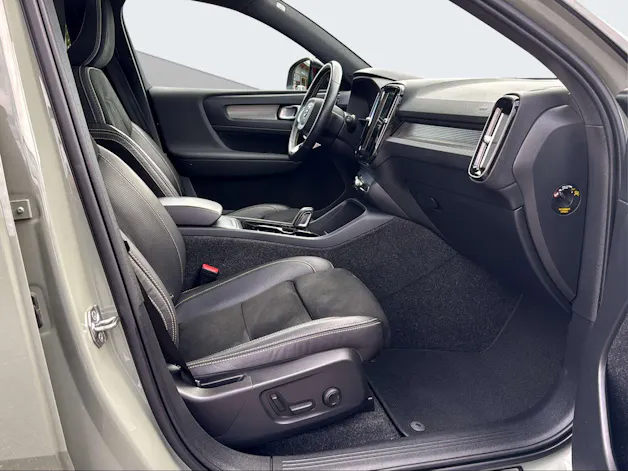 Volvo XC40 P8 R-Design AWD