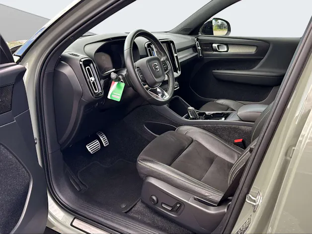 Volvo XC40 P8 R-Design AWD